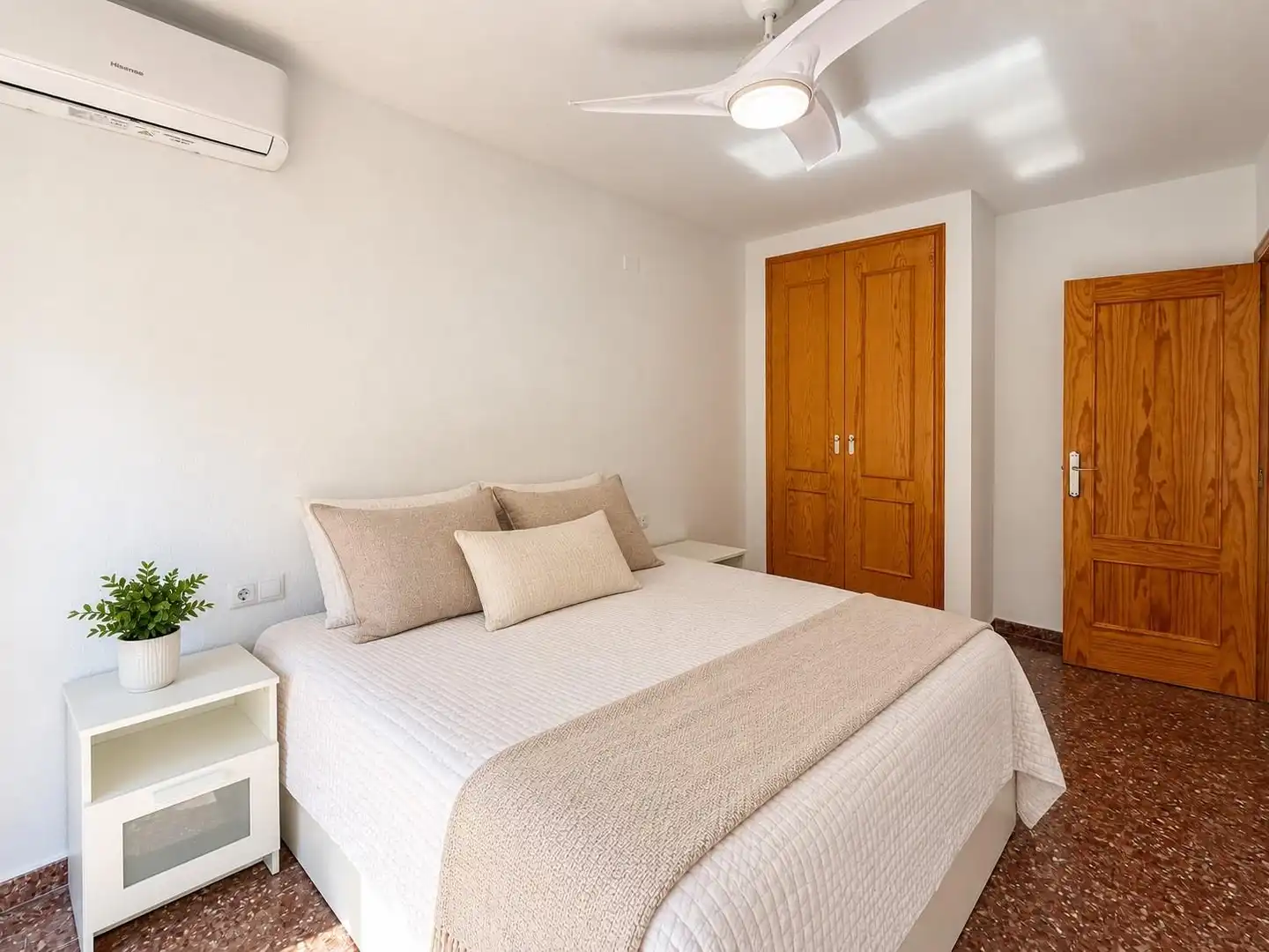 Flat with terrace to rent in Quatre Carreres, imagen 8