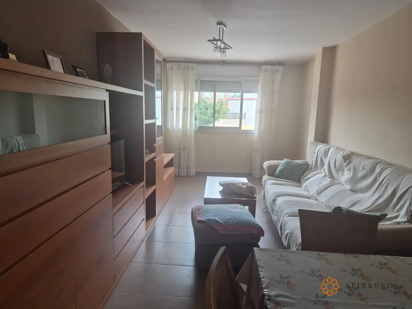 Living room of Flat for rent in Escatrón  with Air Conditioner and Heating
