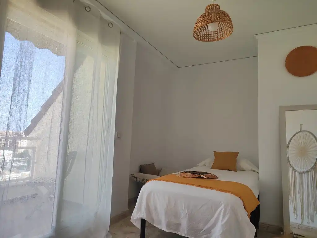 Habitación de Apartamento en venta en Dénia con Aire acondicionado