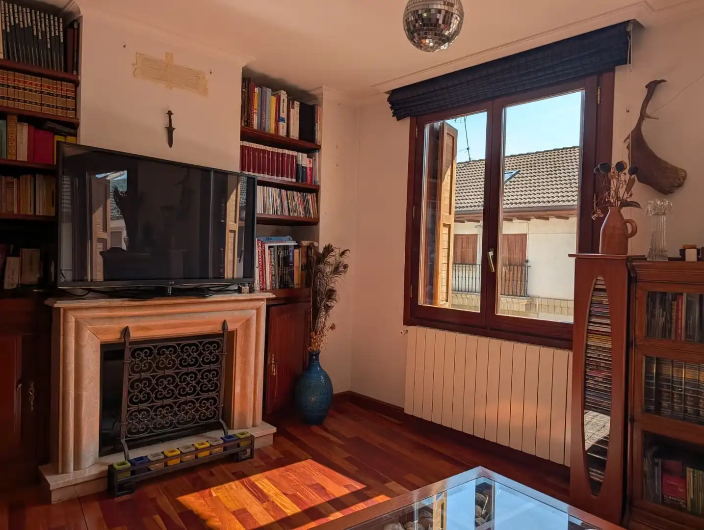 Sala de estar de Apartamento en venta en Ezcaray con Calefacción, Terraza y Trastero