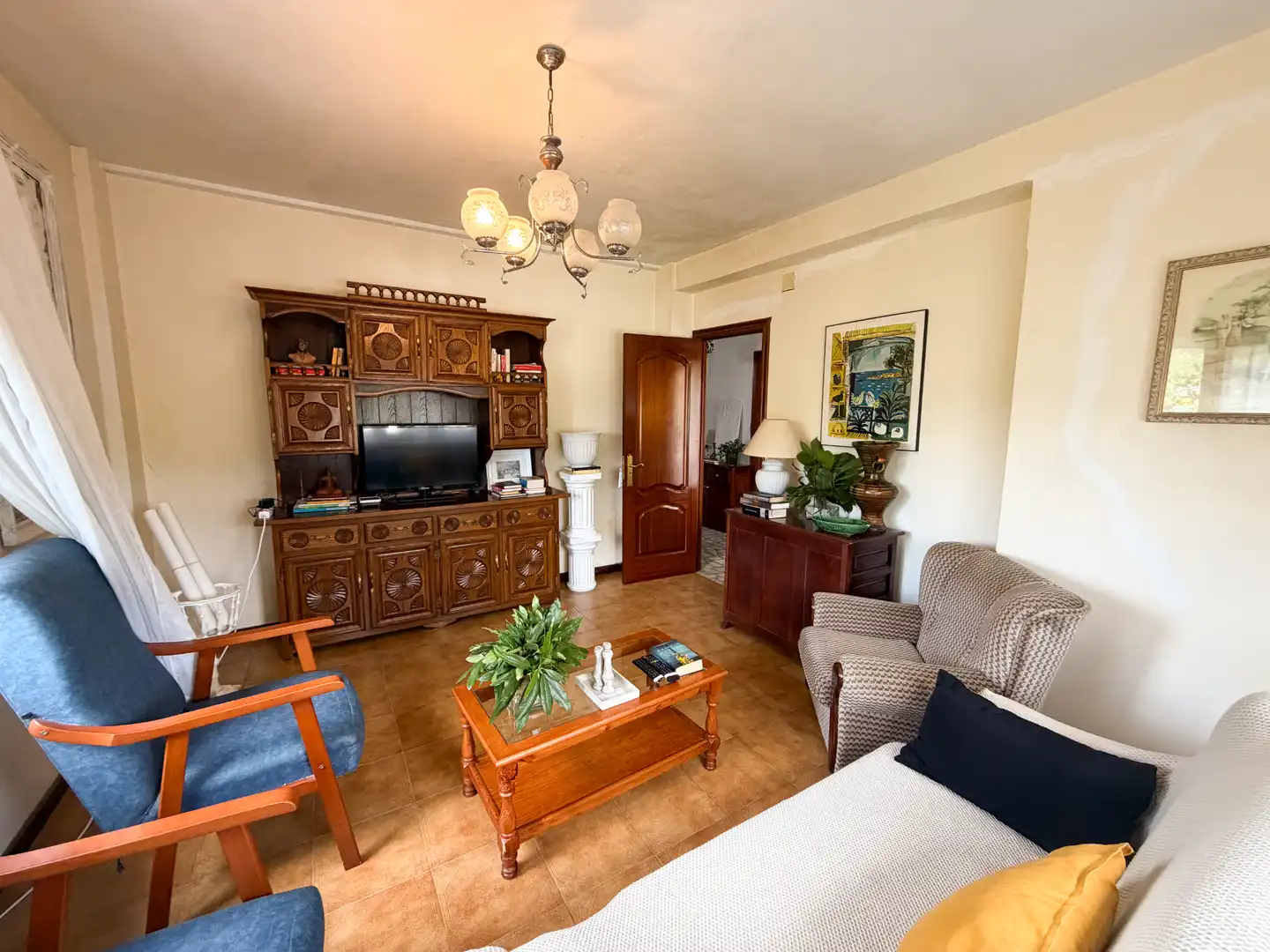 Living room of Houses for sale in Rianxo  with Heating, Private garden and Furnished