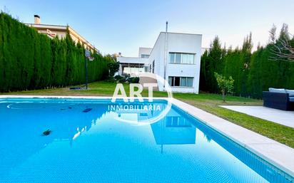 Jardí de Casa o xalet en venda en San Antonio de Benagéber amb Aire condicionat, Calefacció i Jardí privat