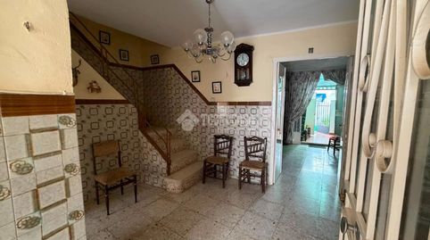 Foto 4 de Casa adosada en venta en Torredonjimeno, Jaén