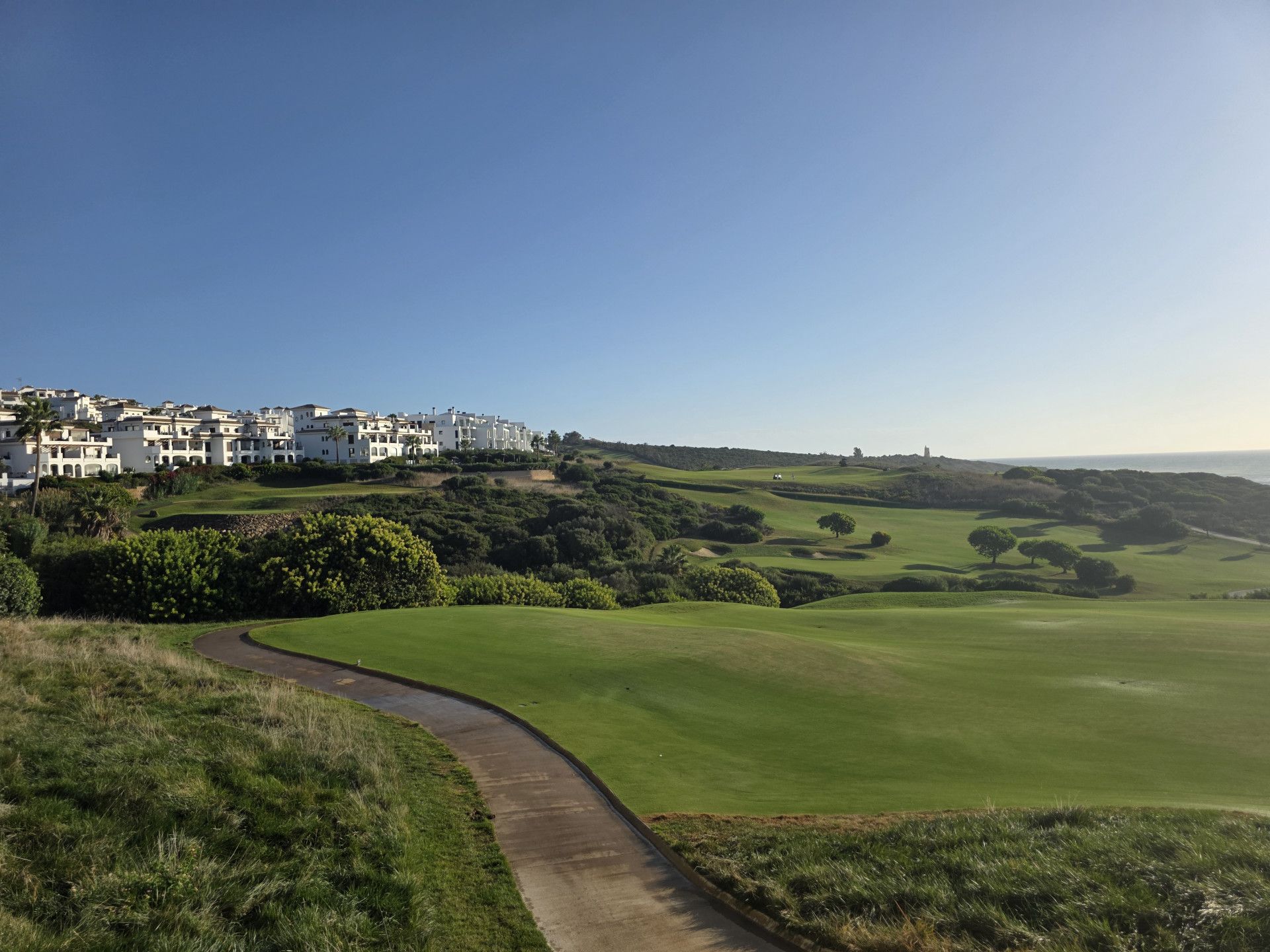 Vista exterior de Planta baixa en venda en La Alcaidesa amb Aire condicionat, Calefacció i Terrassa
