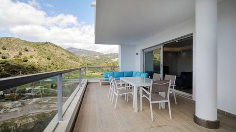 Foto 3 de Apartament en venda a Calle Los Arqueros, 24, Los Arqueros - Puerto del Almendro, Benahavís