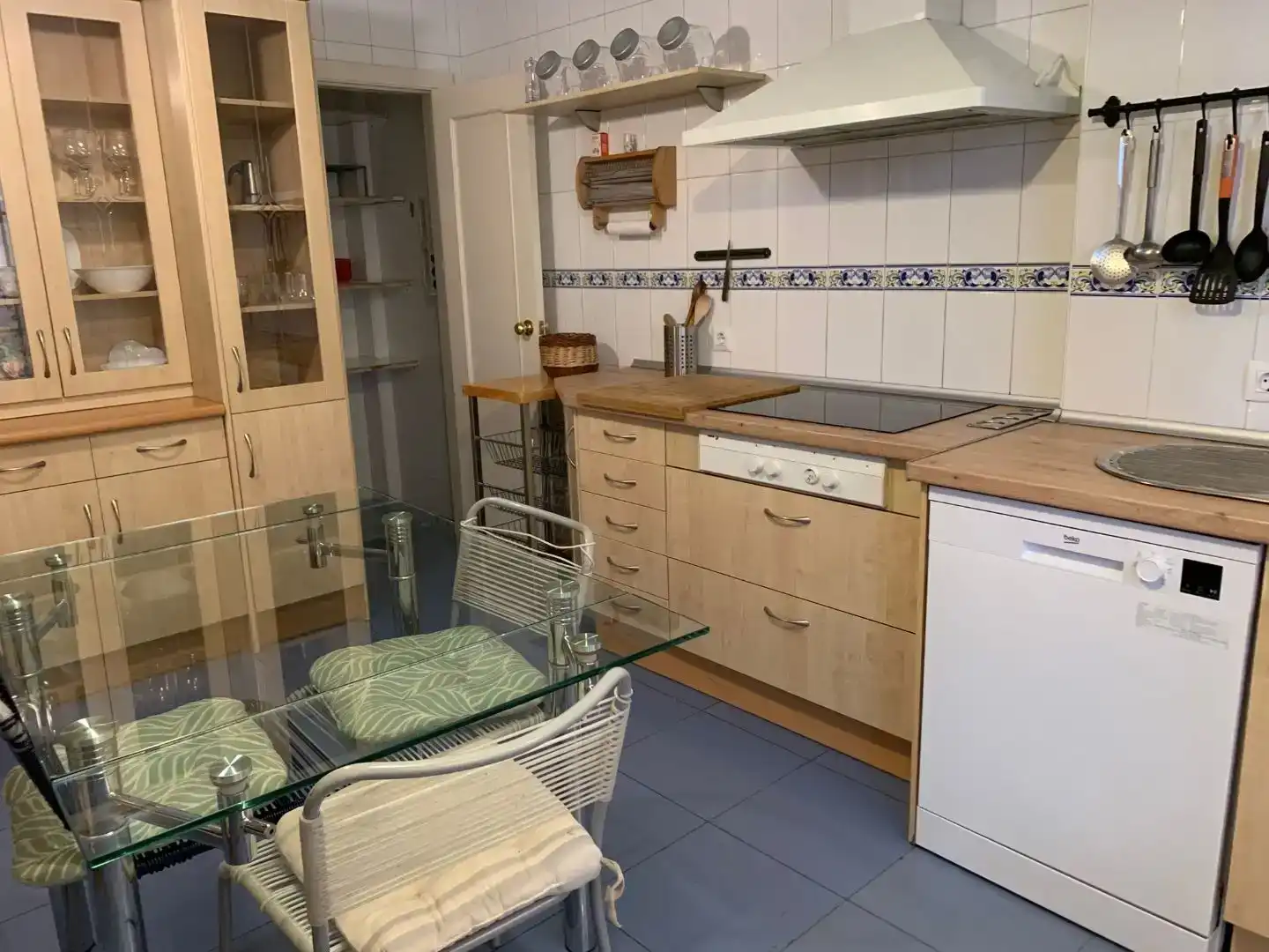 Cocina de Casa o chalet de alquiler en Badajoz con Aire acondicionado, Jardín privado y Trastero