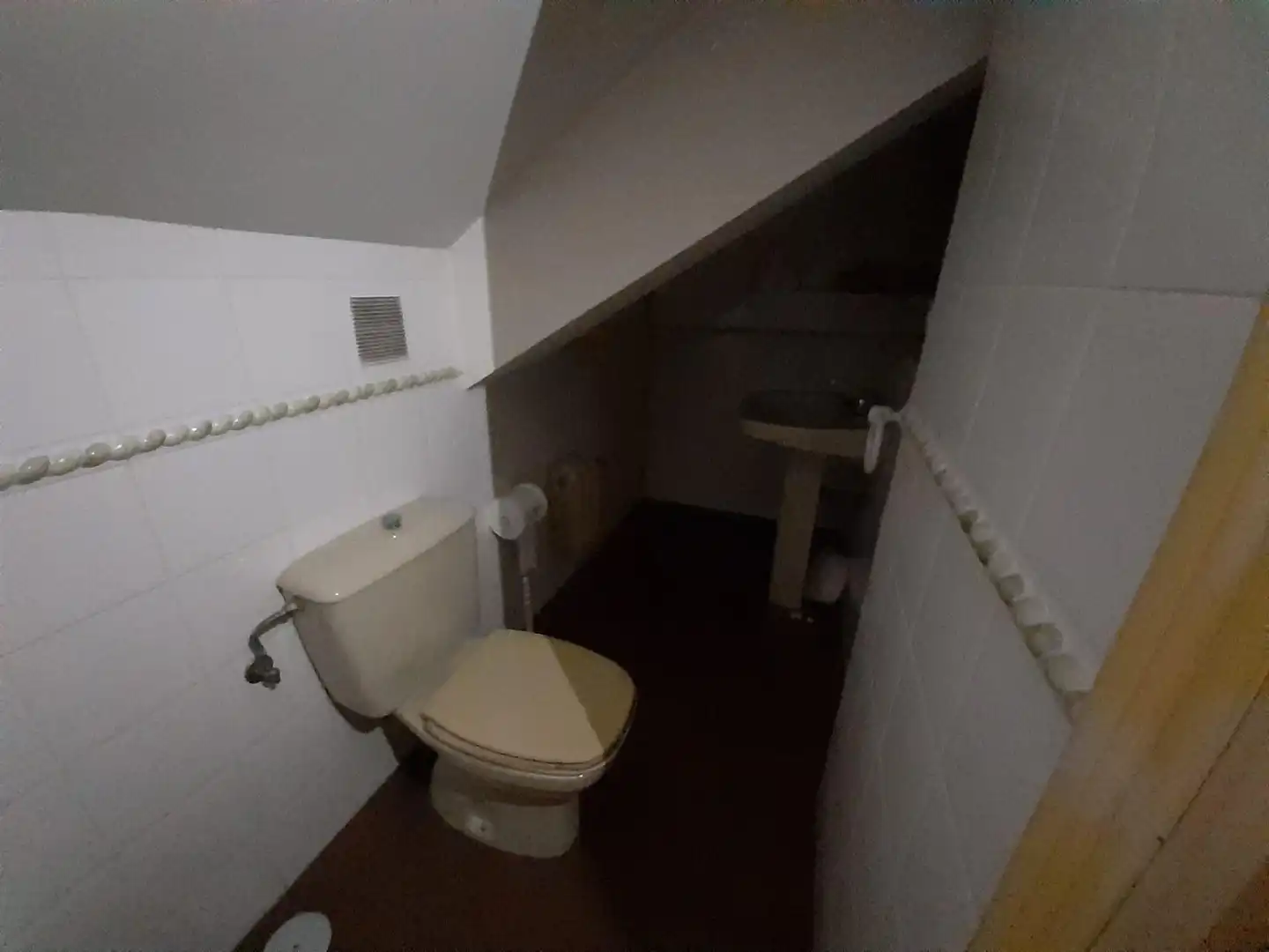 Bathroom of Duplexes for sale in Valladolid  with Heating, Terrace and Furnished