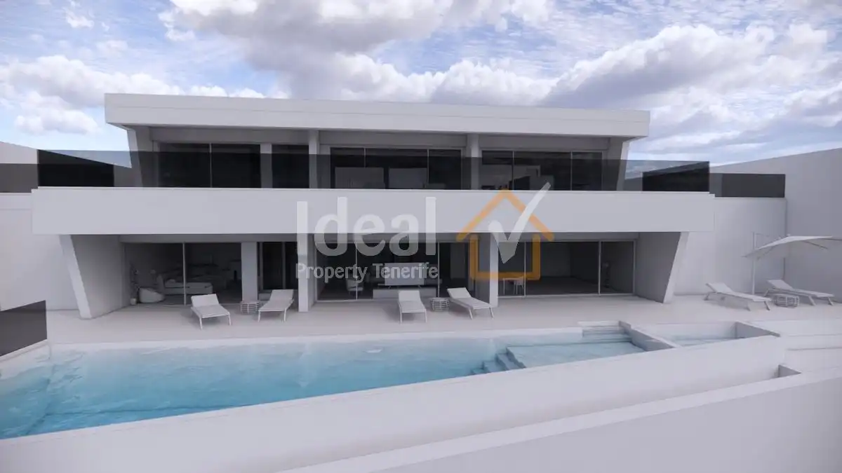 Xalet amb piscina en venda a Costa Adeje