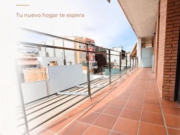 Appartamento con ascensore in vendita a Centre