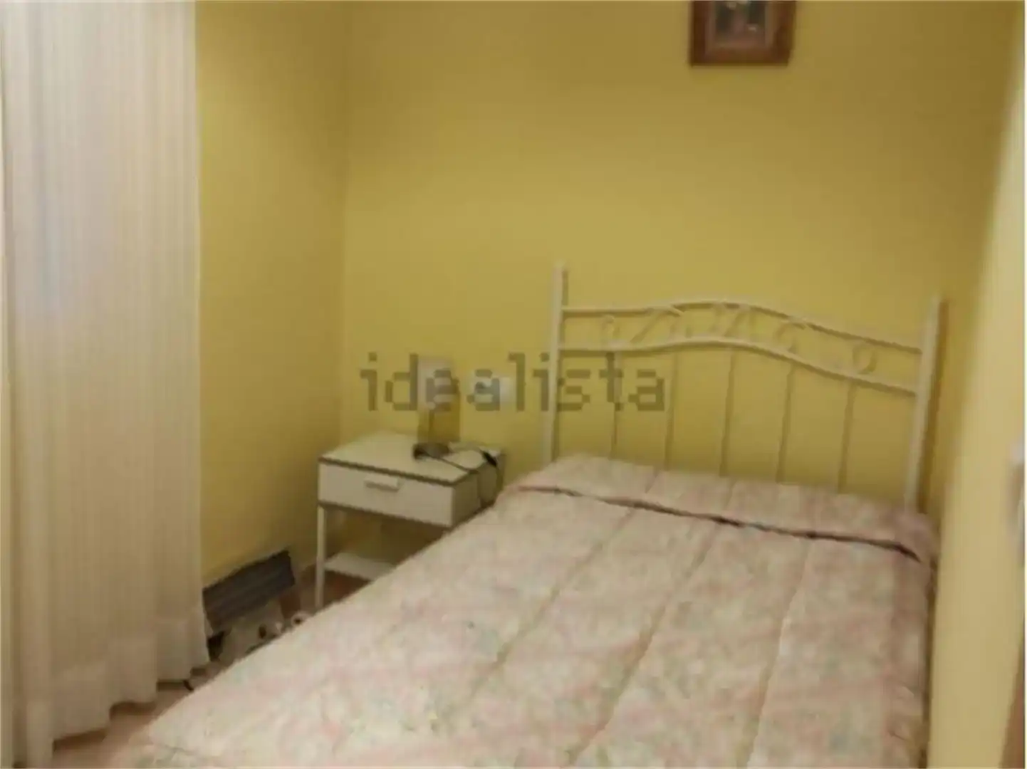 Habitación de Casa adosada en venta en Gilena con Aire acondicionado y Amueblado