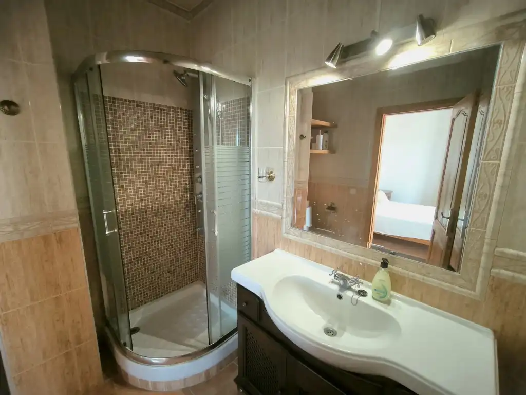 Casa rústica con piscina en venta en Llubí, imagen 15