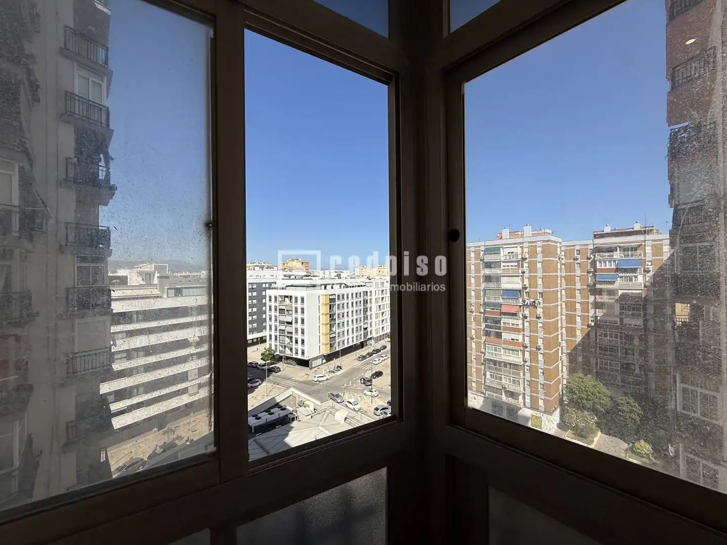 Habitación de Piso en venta en Málaga con Calefacción, Terraza y Alarma