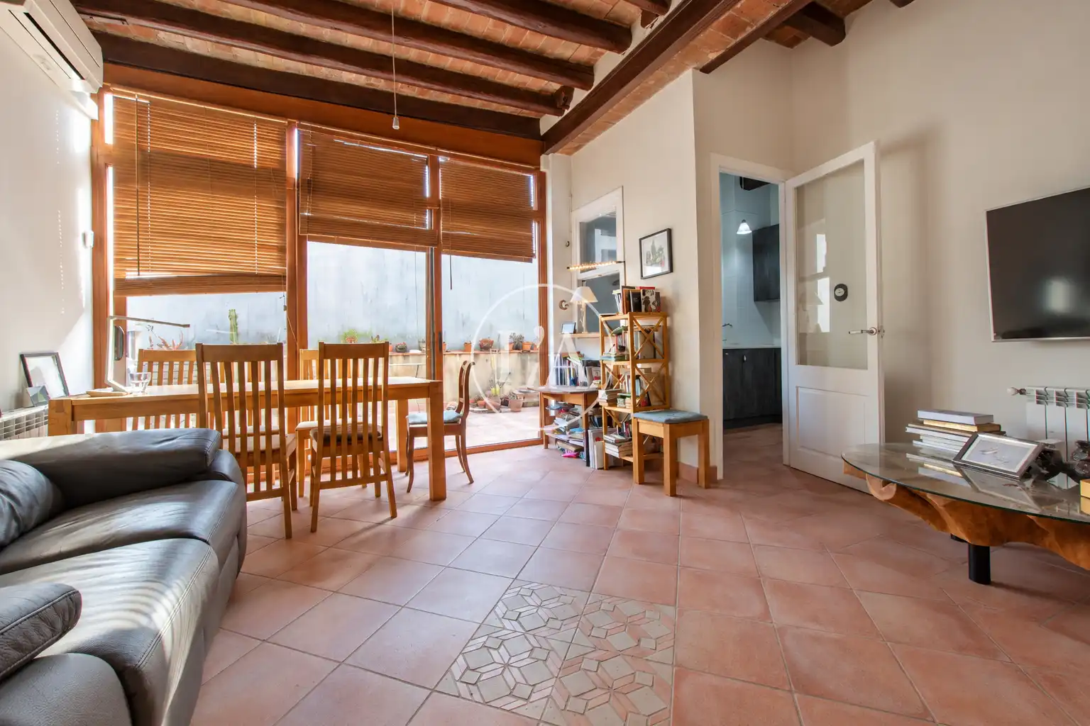 Casa aparellada amb terrassa en venda a Carrer de la Verge de la Pineda, imagen 16