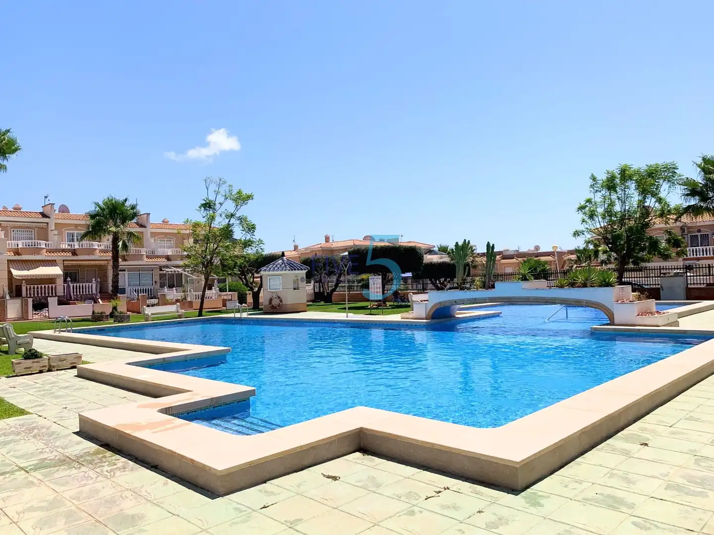 Piscina de Casa o xalet en venda en Rojales amb Aire condicionat, Calefacció i Terrassa