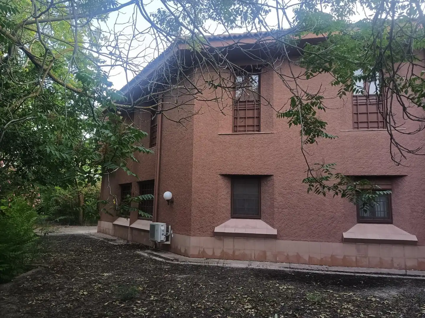 Vista exterior de Casa o xalet en venda en Ainzón amb Calefacció, Jardí privat i Terrassa