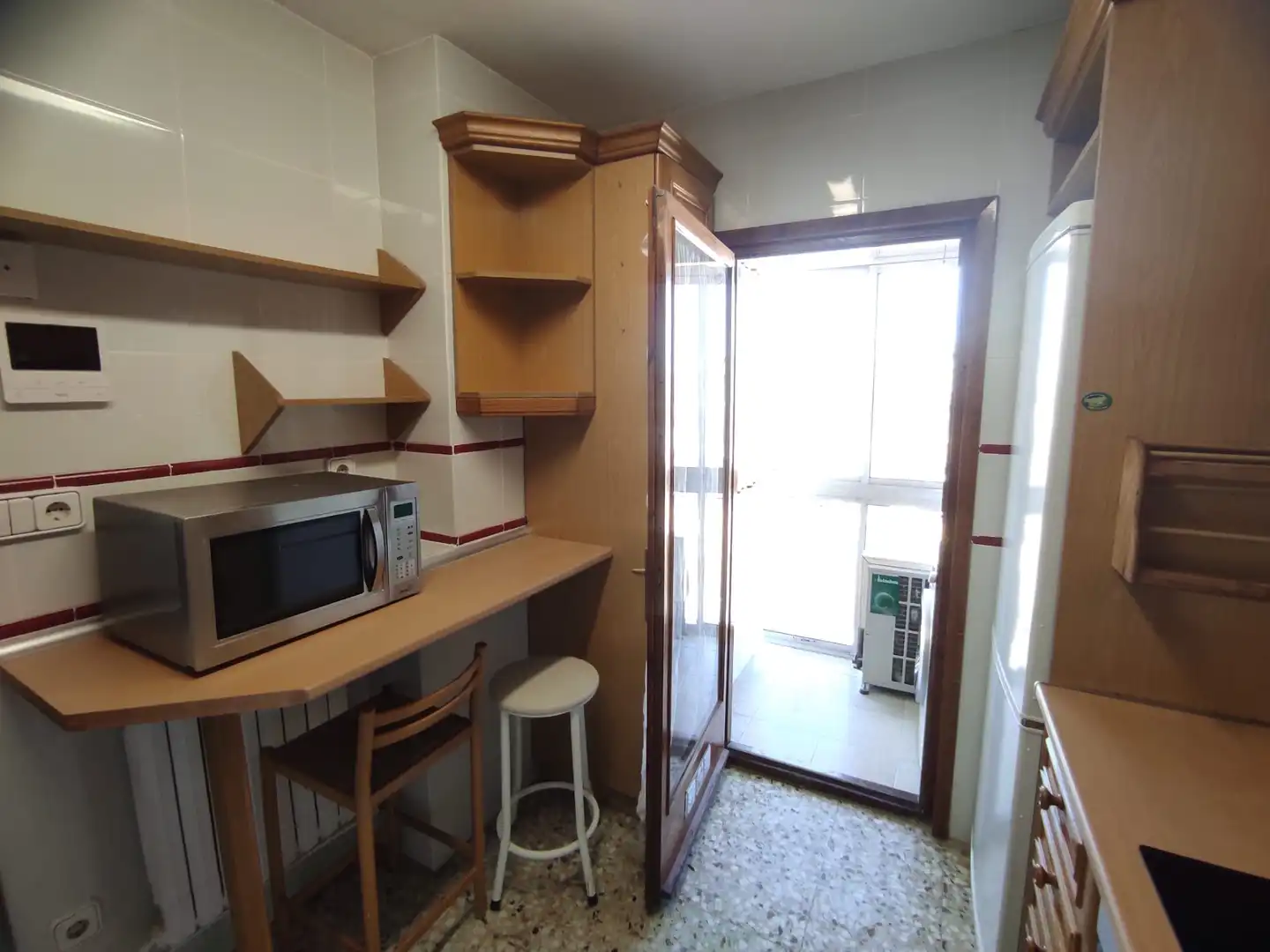 Kitchen of Flat for sale in Zaragoza  with Air Conditioner, Heating and Oven