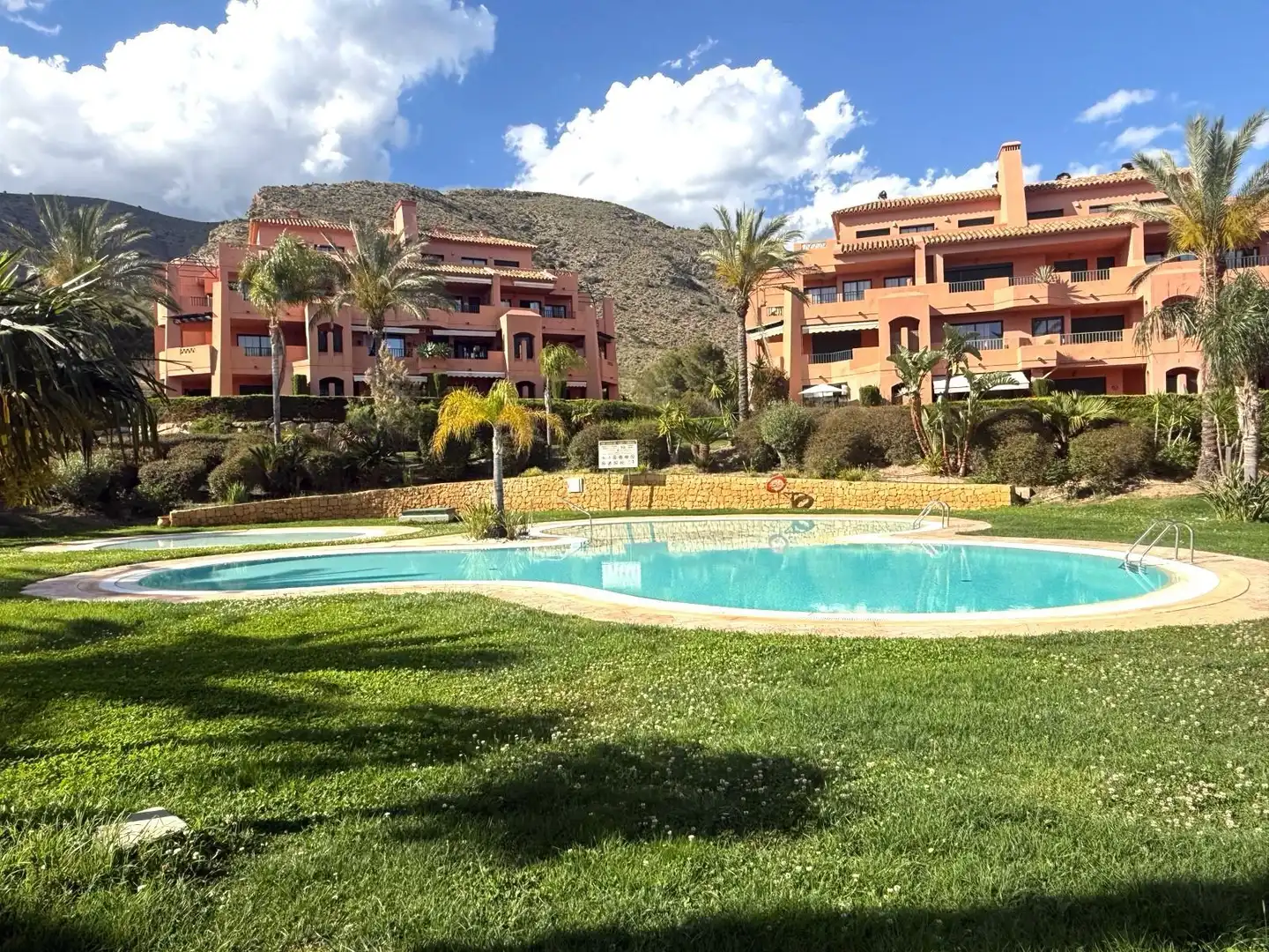 Vista exterior de Apartamento en venta en Finestrat con Aire acondicionado, Calefacción y Terraza