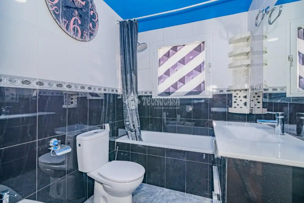 Baño de Piso en venta en Granada