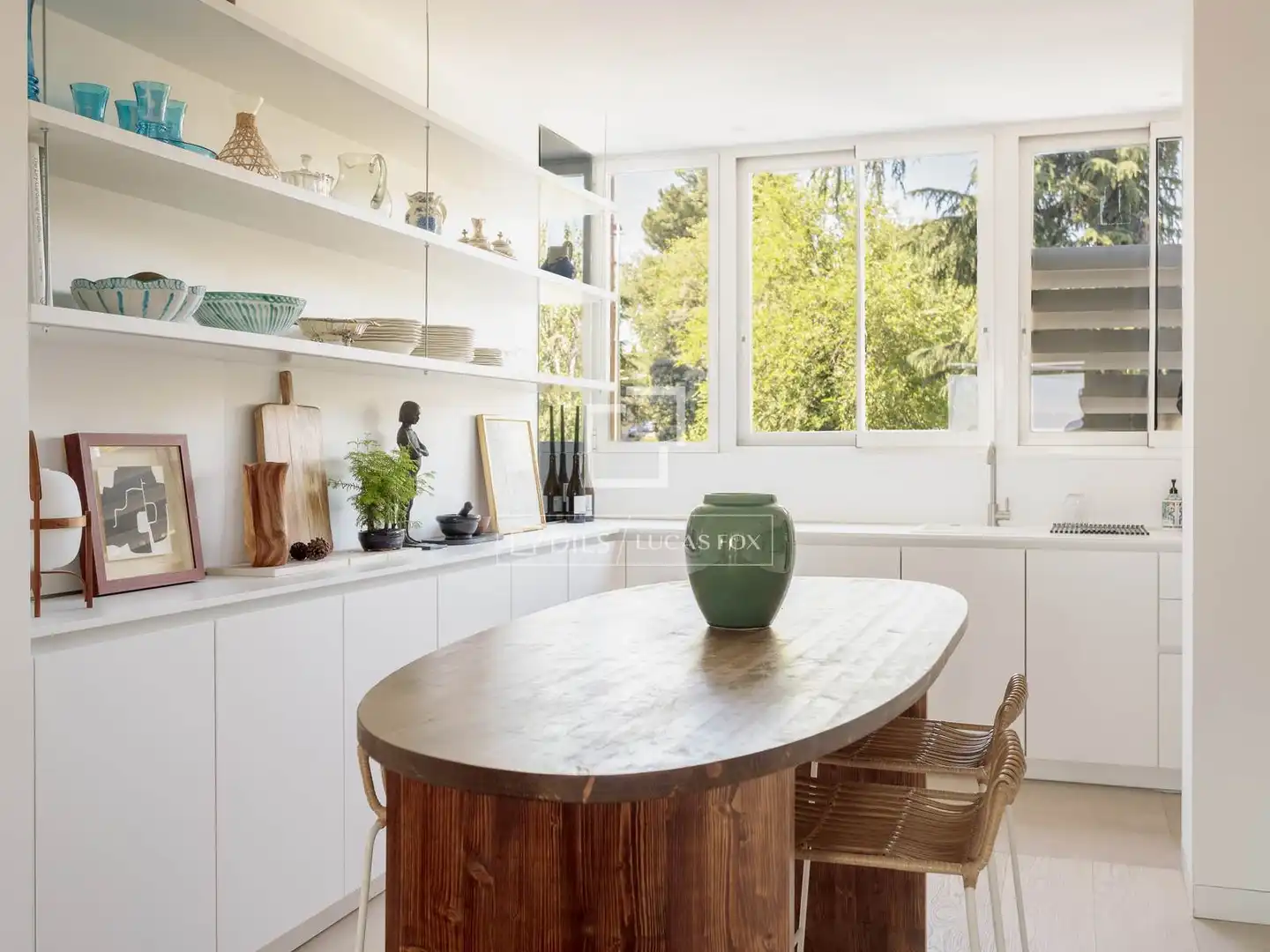 Kitchen of Flat for rent in Madrid  with Air Conditioner, Heating and Private garden