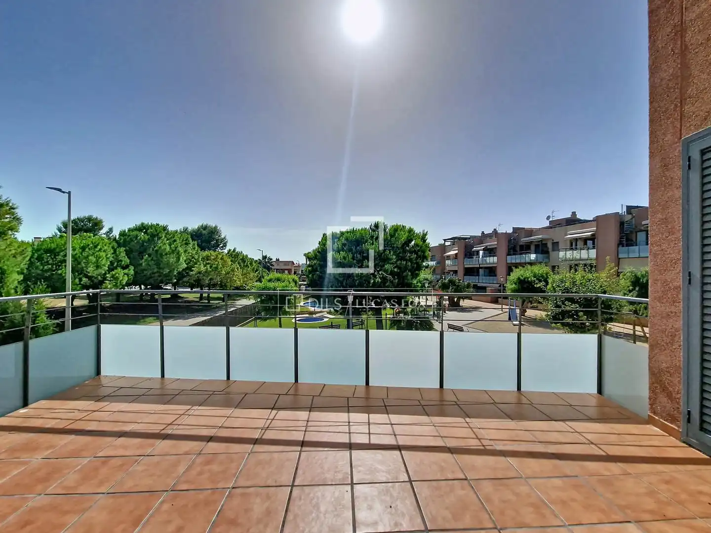 Vista exterior de Piso en venta en Cubelles con Aire acondicionado, Calefacción y Jardín privado