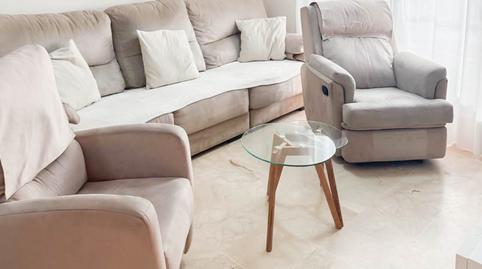 Foto 4 de Casa adosada en venda a Pozoalbero, Cádiz