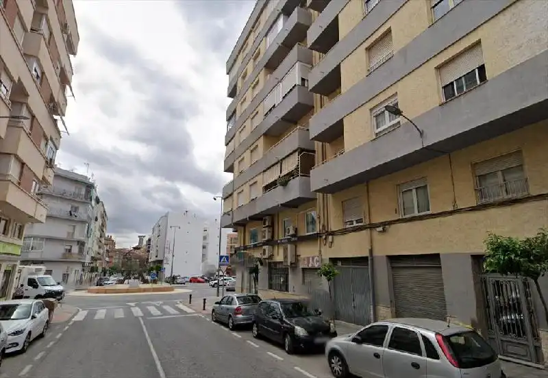Vista exterior de Piso en venta en Elda