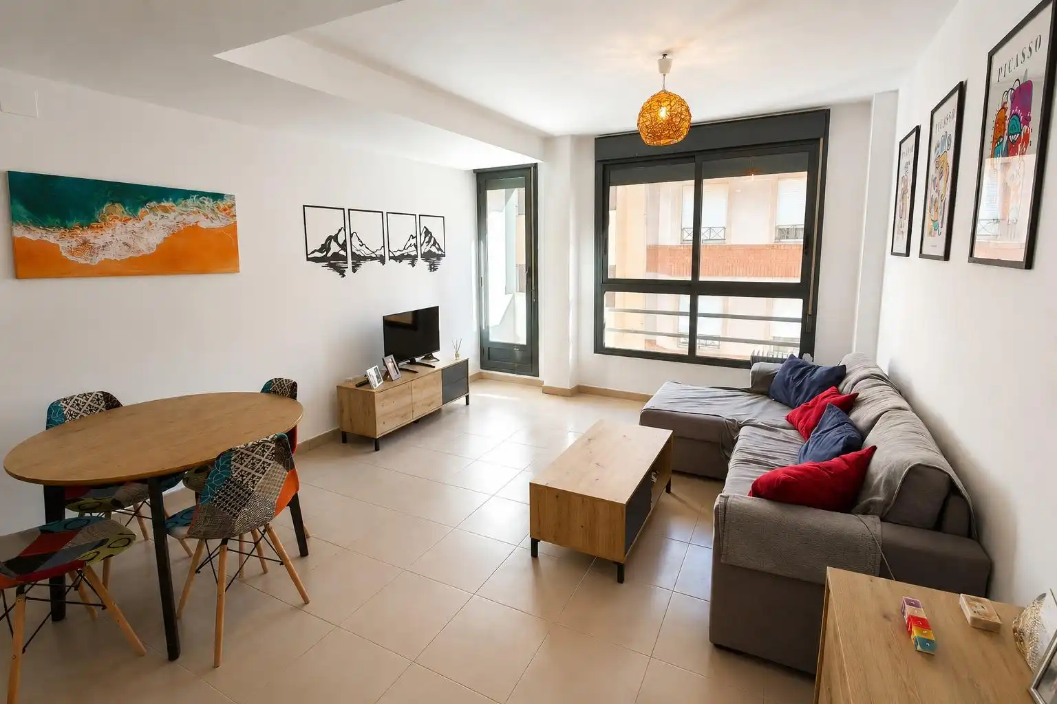 Sala de estar de Ático en venta en Castellón de la Plana / Castelló de la Plana con Terraza, Amueblado y Balcón