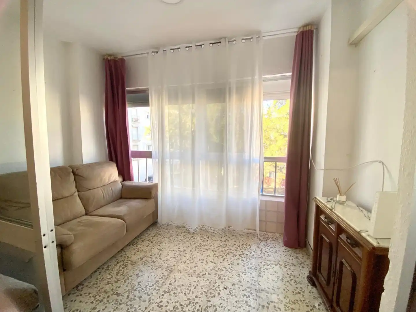 Habitación de Piso en venta en Sanlúcar de Barrameda con Aire acondicionado y Balcón
