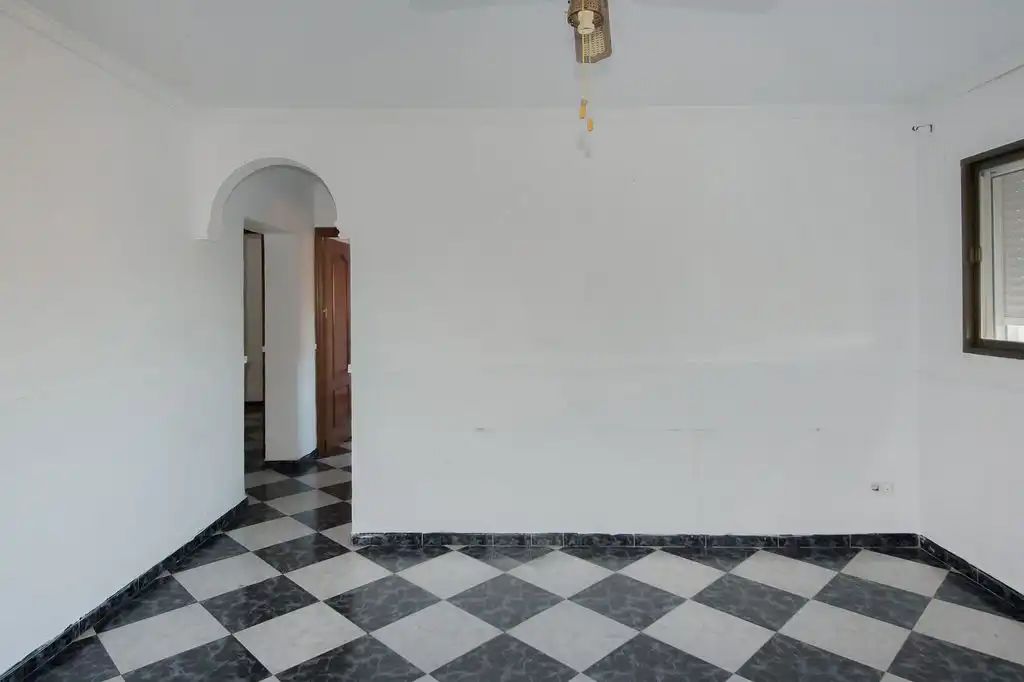 Flat for sale in C/ Pm Nazaret, Puente Mayorga - Campamento