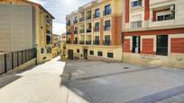 Vista exterior de Casa adosada en venda en Motril amb Aire condicionat i Terrassa