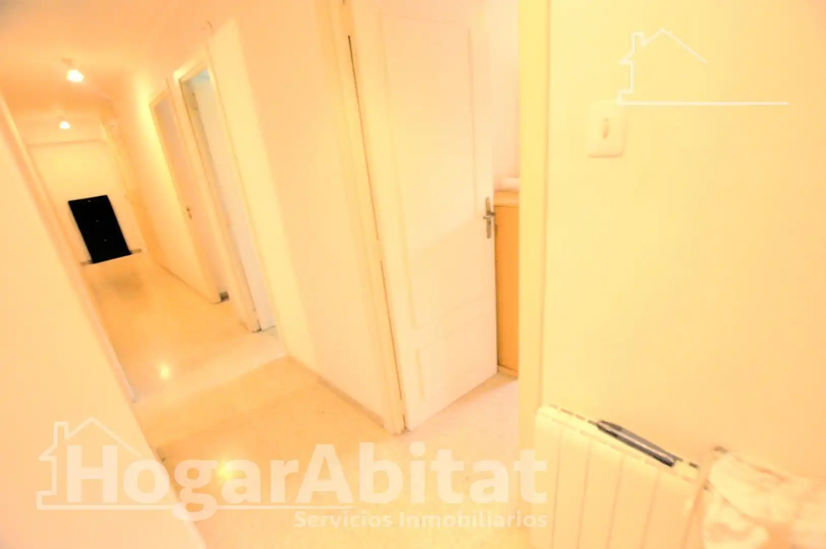 Flat for sale in Valencia  with Heating and Balcony