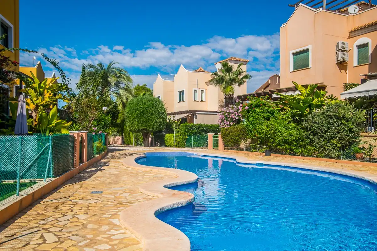 Haus mit Pool zum Verkauf in Los Balcones - Los Altos