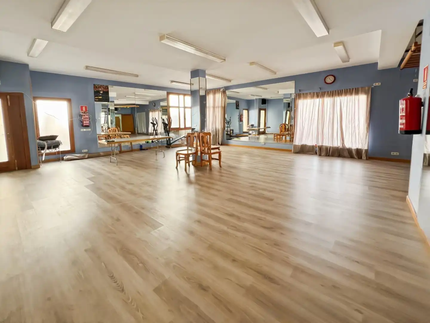 Country homes for sale in Buitrago del Lozoya  with Air Conditioner and Alarm