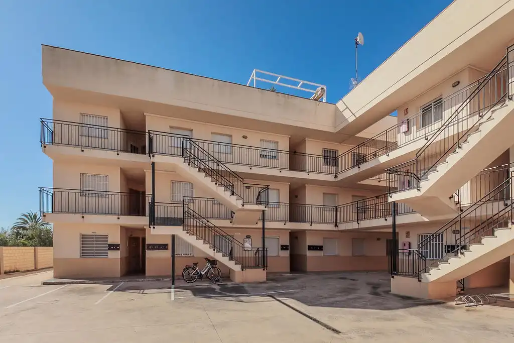 Vista exterior de Piso en venta en Amposta