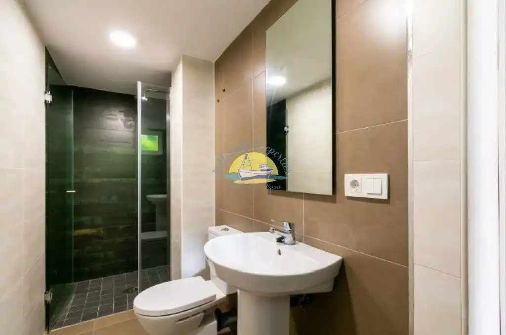 Baño de Casa o chalet en venta en L'Alfàs del Pi con Aire acondicionado, Jardín privado y Terraza