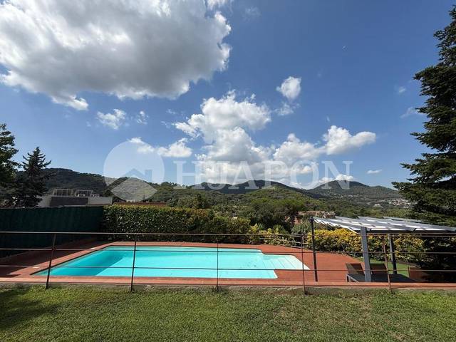 Casa-chalet en Venta en Vallromanes