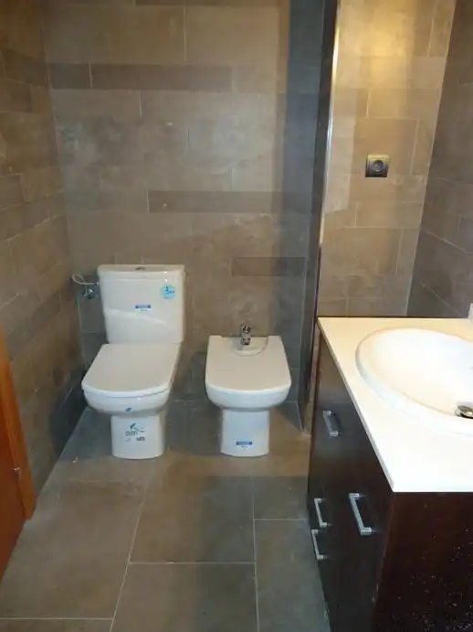 Bathroom of Buildings for sale in Sabadell