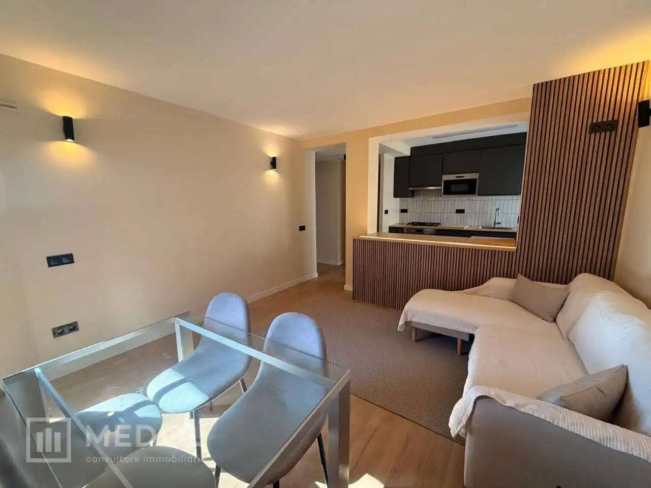 Appartamento con terrazza in affitto a Paseo Marítim de Rafael de Casanova, imagen 4