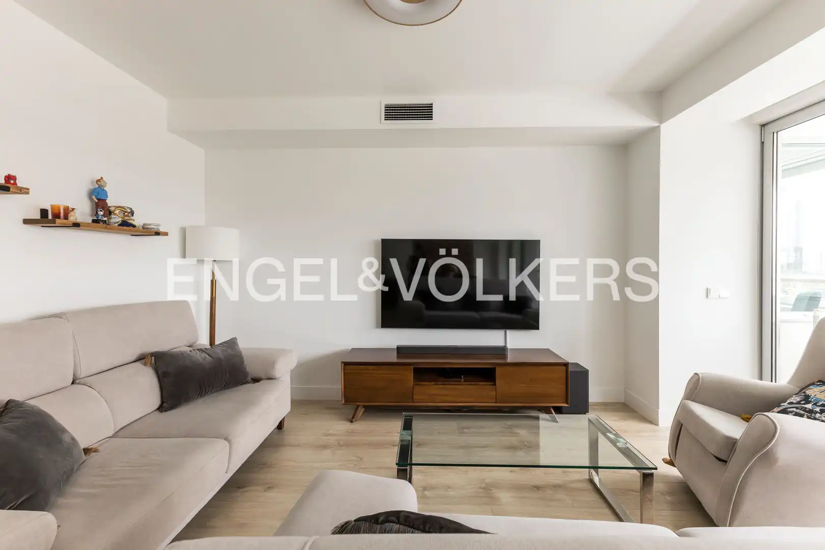 Piso de alquiler en Valdebebas - Valdefuentes