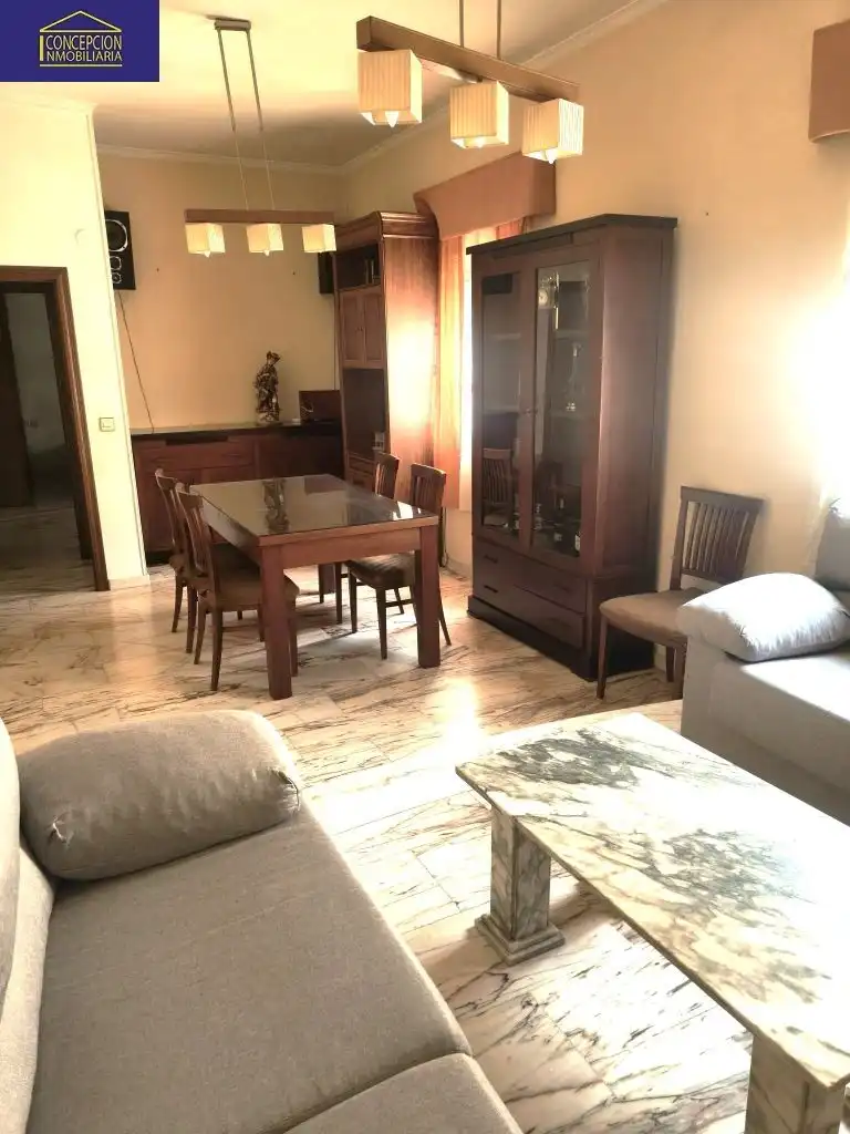Dining room of Flat for rent in Córdoba  with Air Conditioner, Heating and Furnished