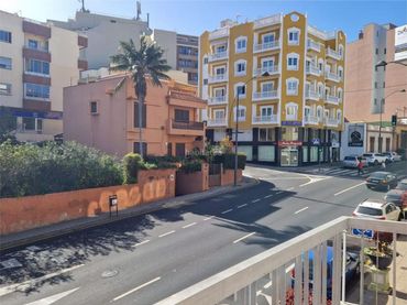 Piso en venta en Avenida Obispo Benítez de Lugo 7