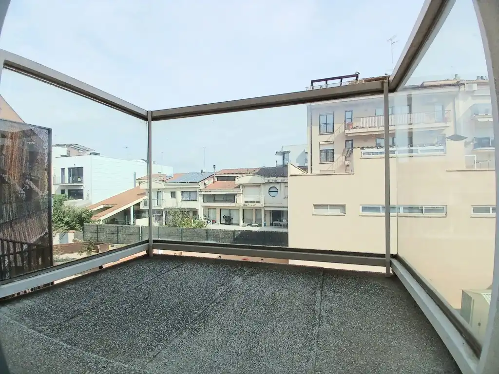 Wohnungen zur Miete in Calle Moret, Sant Julià