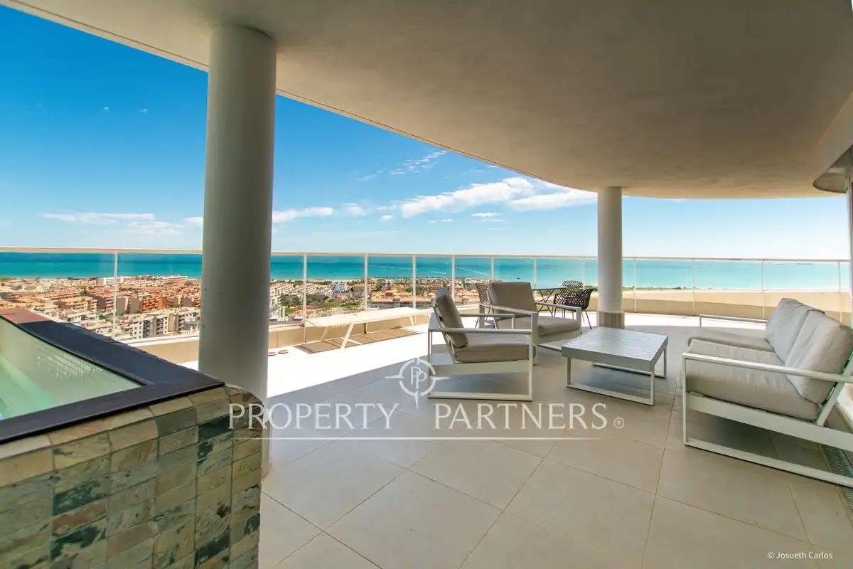 Terraza de Ático en venta en Canet d'En Berenguer con Aire acondicionado, Calefacción y Jardín privado