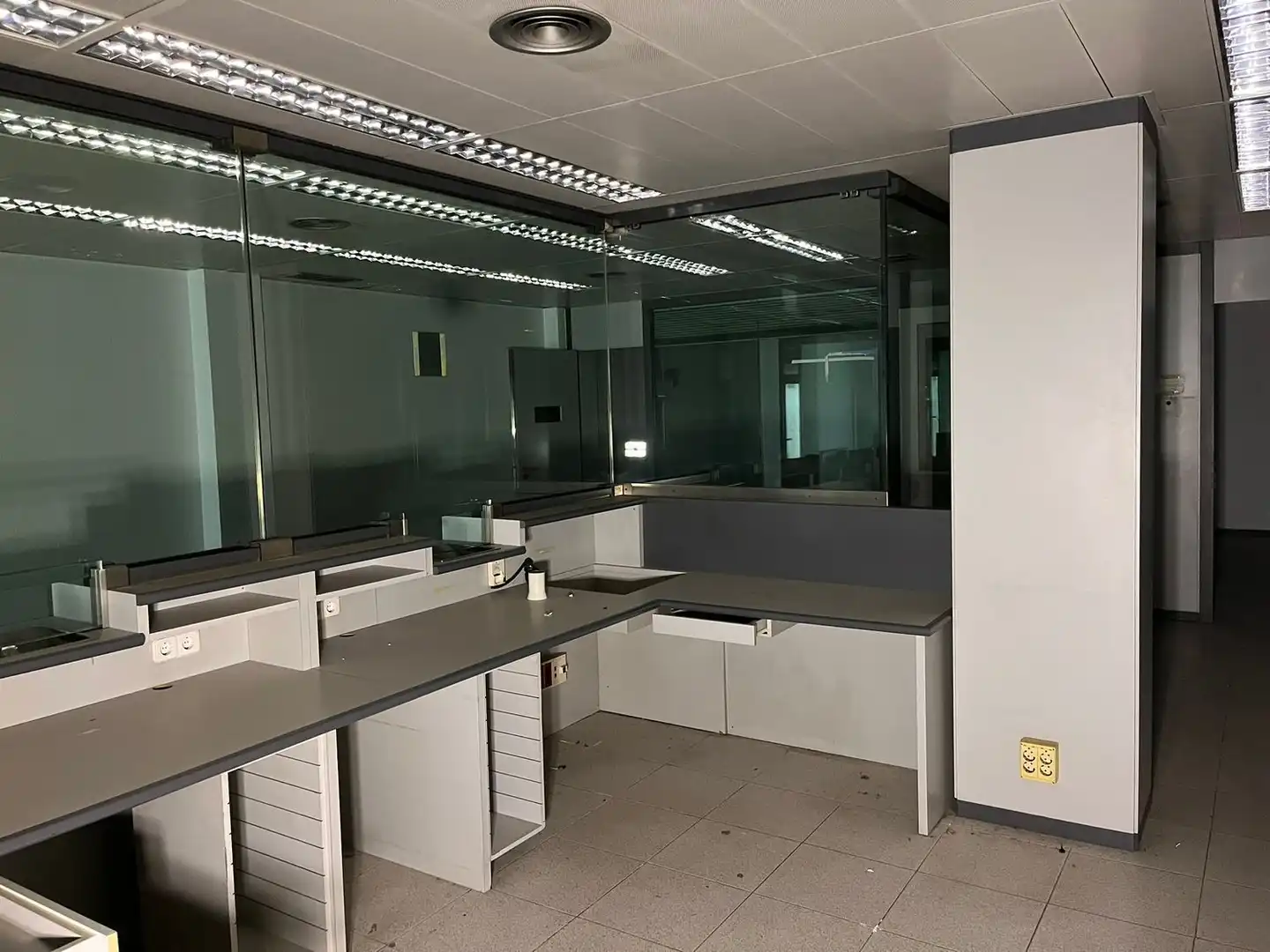 Gewerbefläche zur Miete in Calle de Colom 318, imagen 4