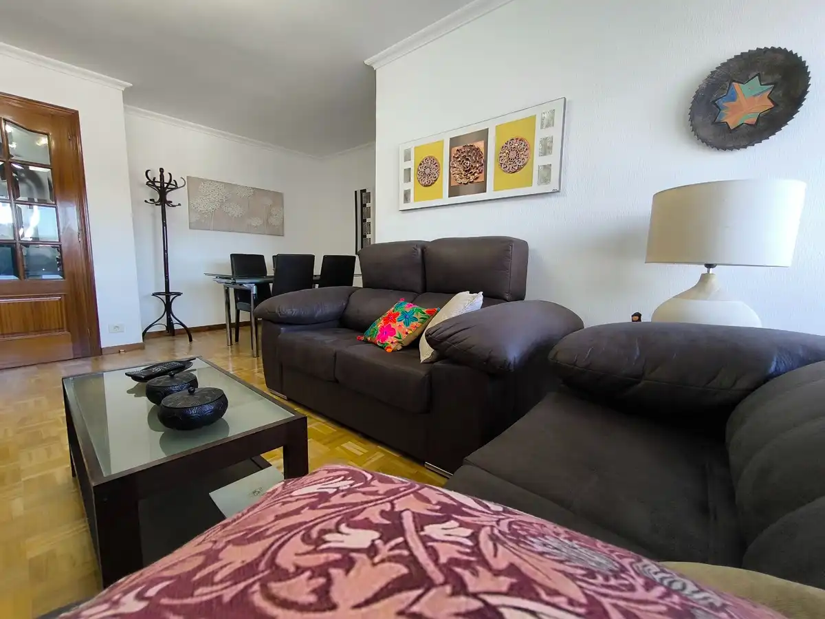 Piso con ascensor en venta en Vilagarcía, imagen 3