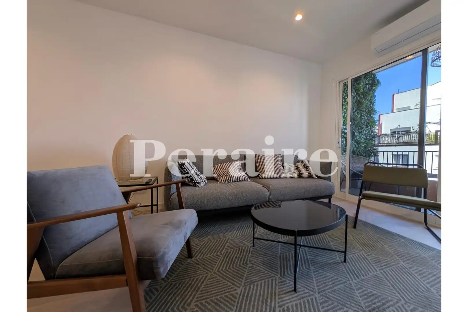 Terrace of Flat for rent in  Barcelona Capital  with Air Conditioner, Parquet flooring and Furnished