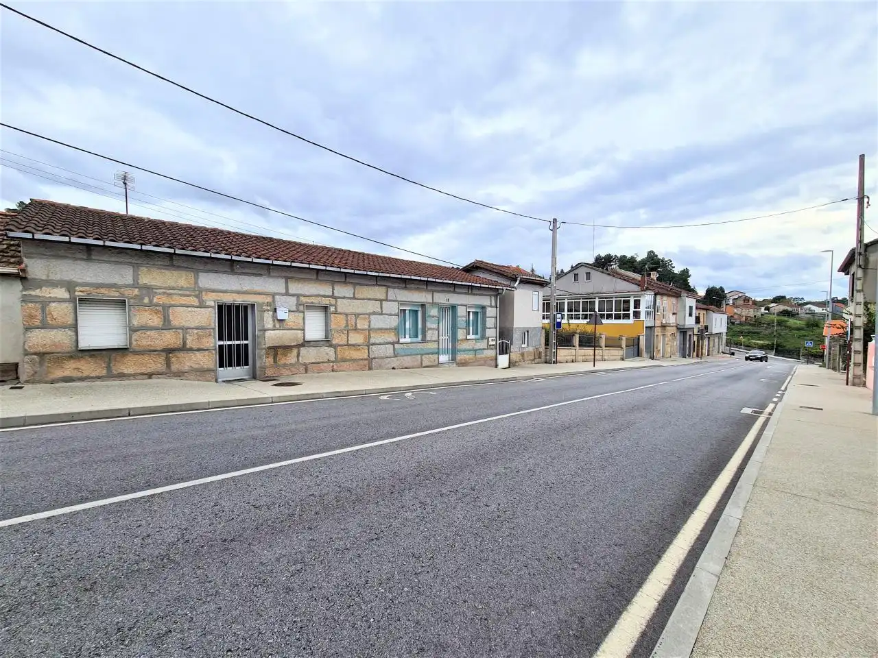 Vista exterior de Casa o xalet en venda en Ourense Capital  amb Jardí privat i Traster