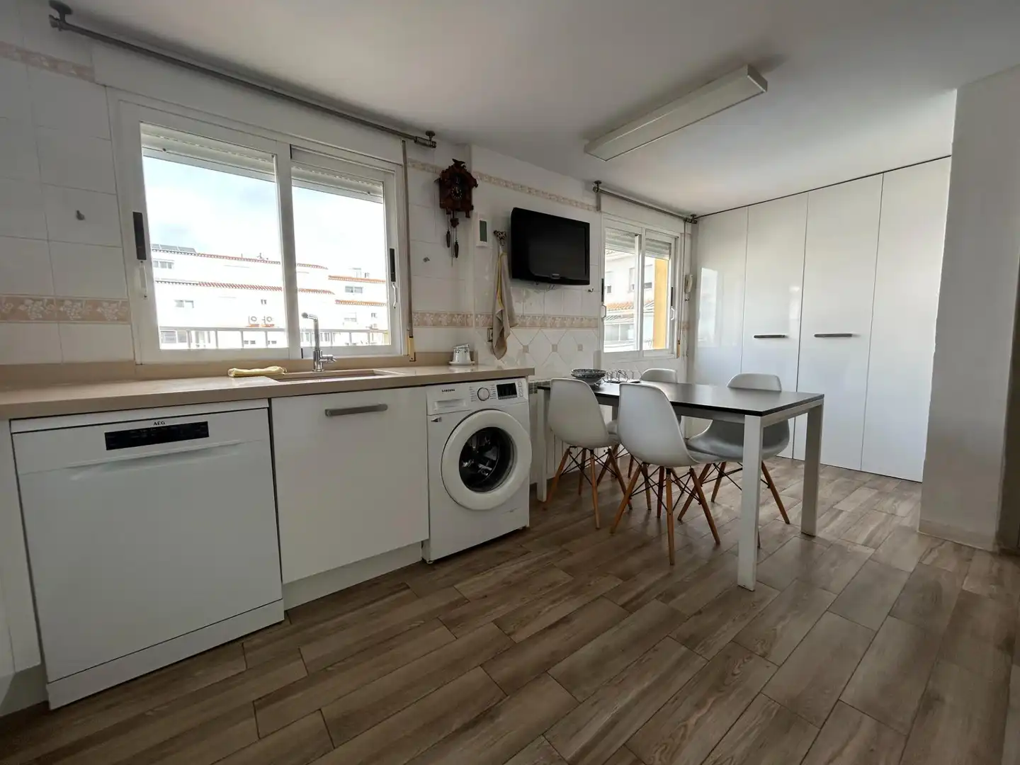 Adosado con jardín en venta en Calle CONSTITUCIO, imagen 6