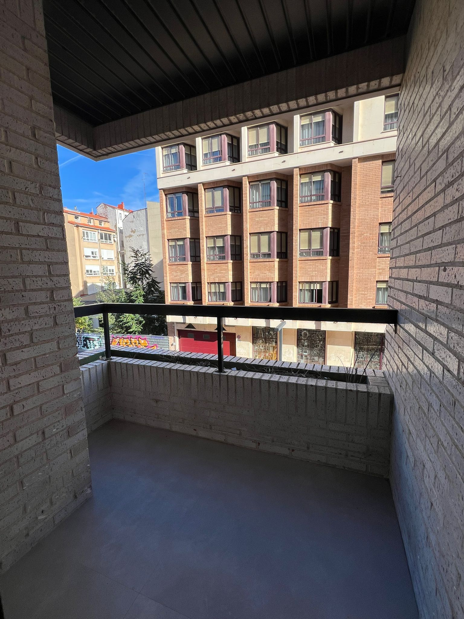 Terrassa de Pis de lloguer en Burgos Capital amb Calefacció, Parquet i Terrassa