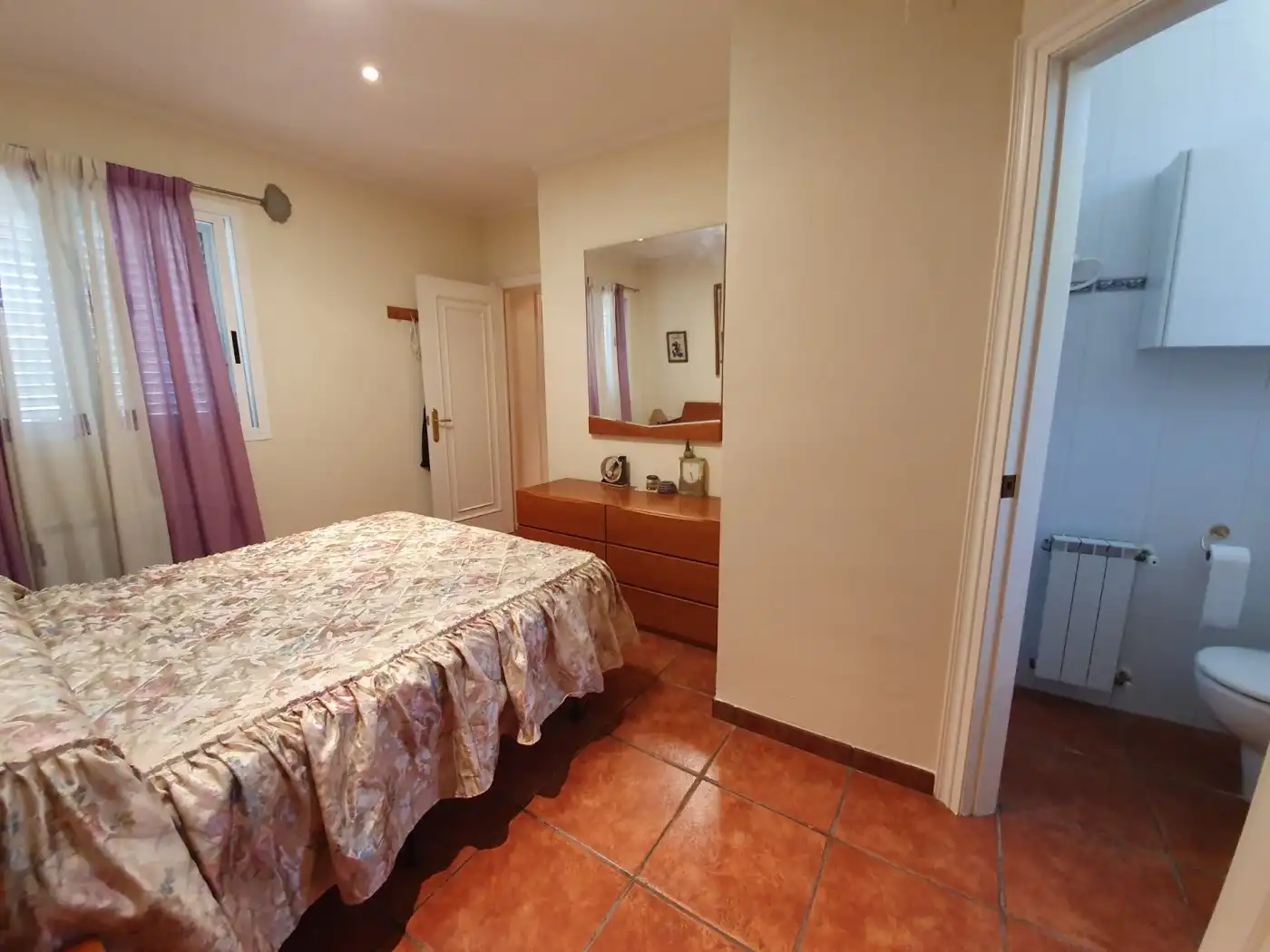 Habitación de Casa o chalet en venta en Chiva con Calefacción, Jardín privado y Terraza